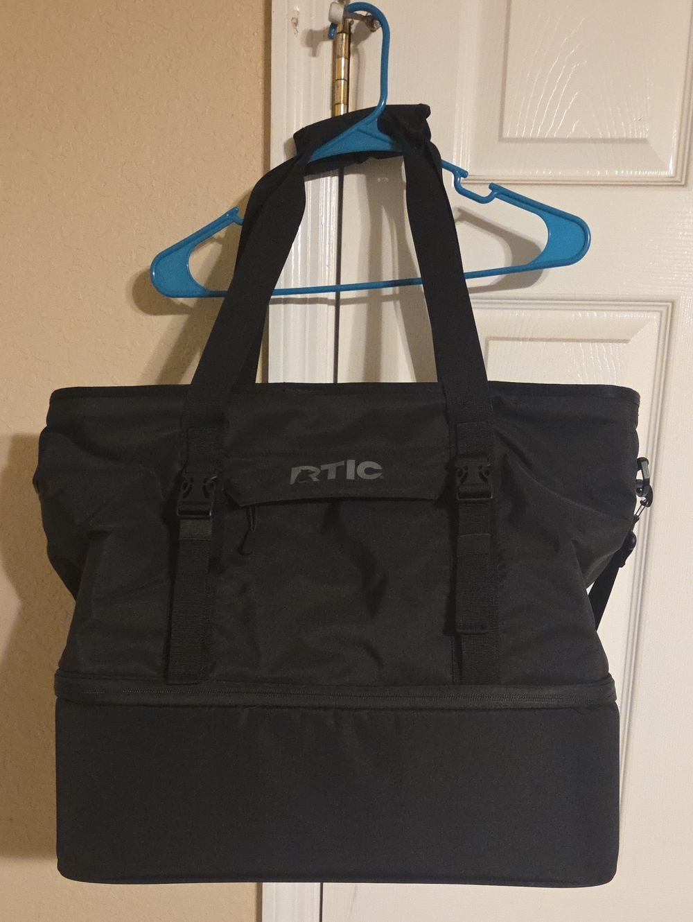 RTIC Insulated Tote